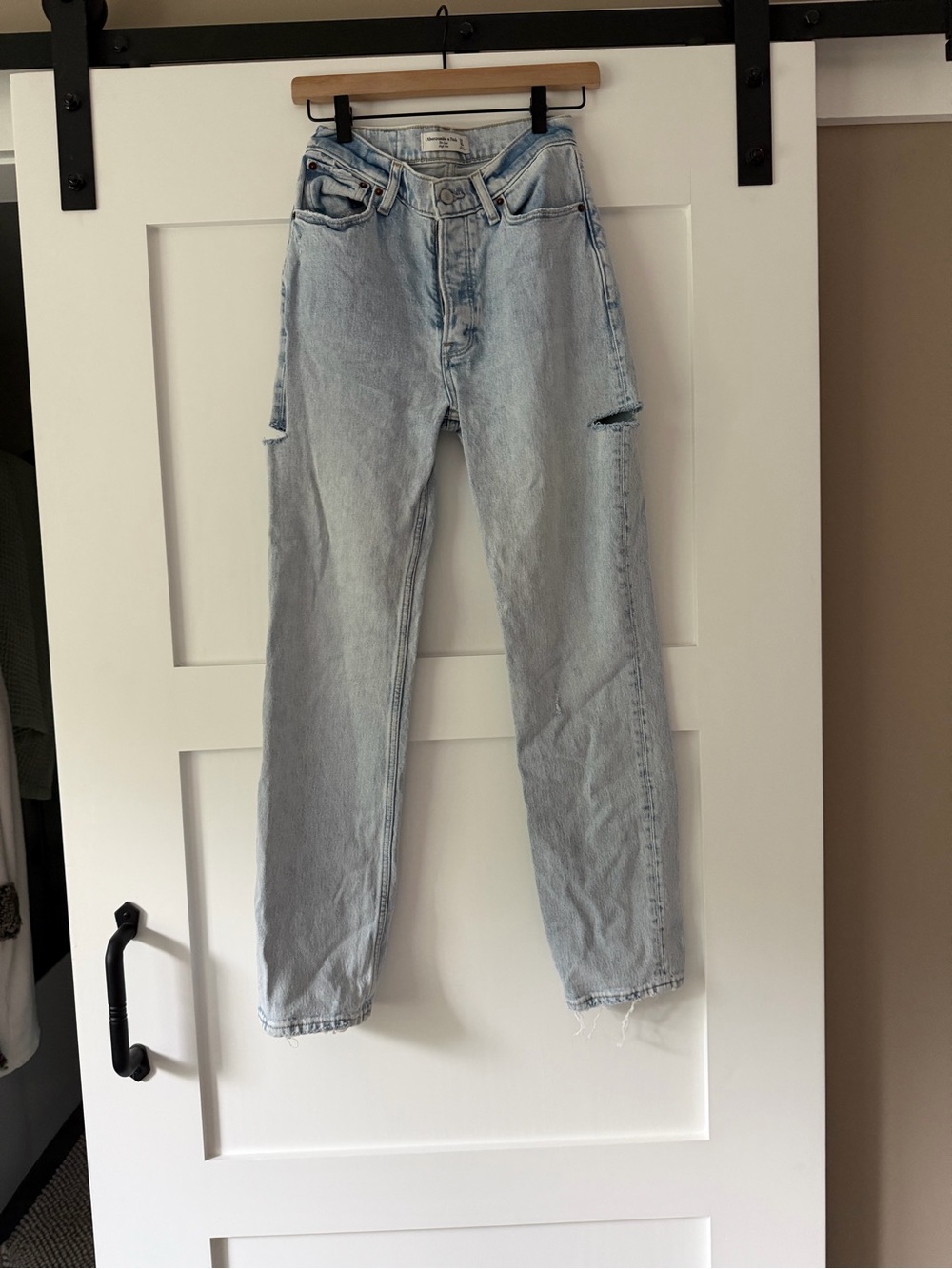Abercrombie & Fitch Light Blue Dad High Rise